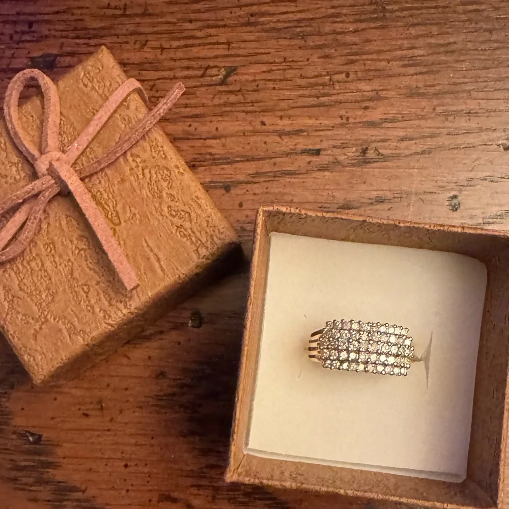 3/4 14kt Yellow Gold Arch Dome Diamond Ring - Picture 5 of 9